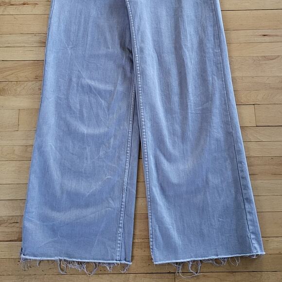 Oat High Rise Wide Leg Jeans Size 29 Gray Pants Crop Light Faded Denim 28x28 - Picture 3 of 10